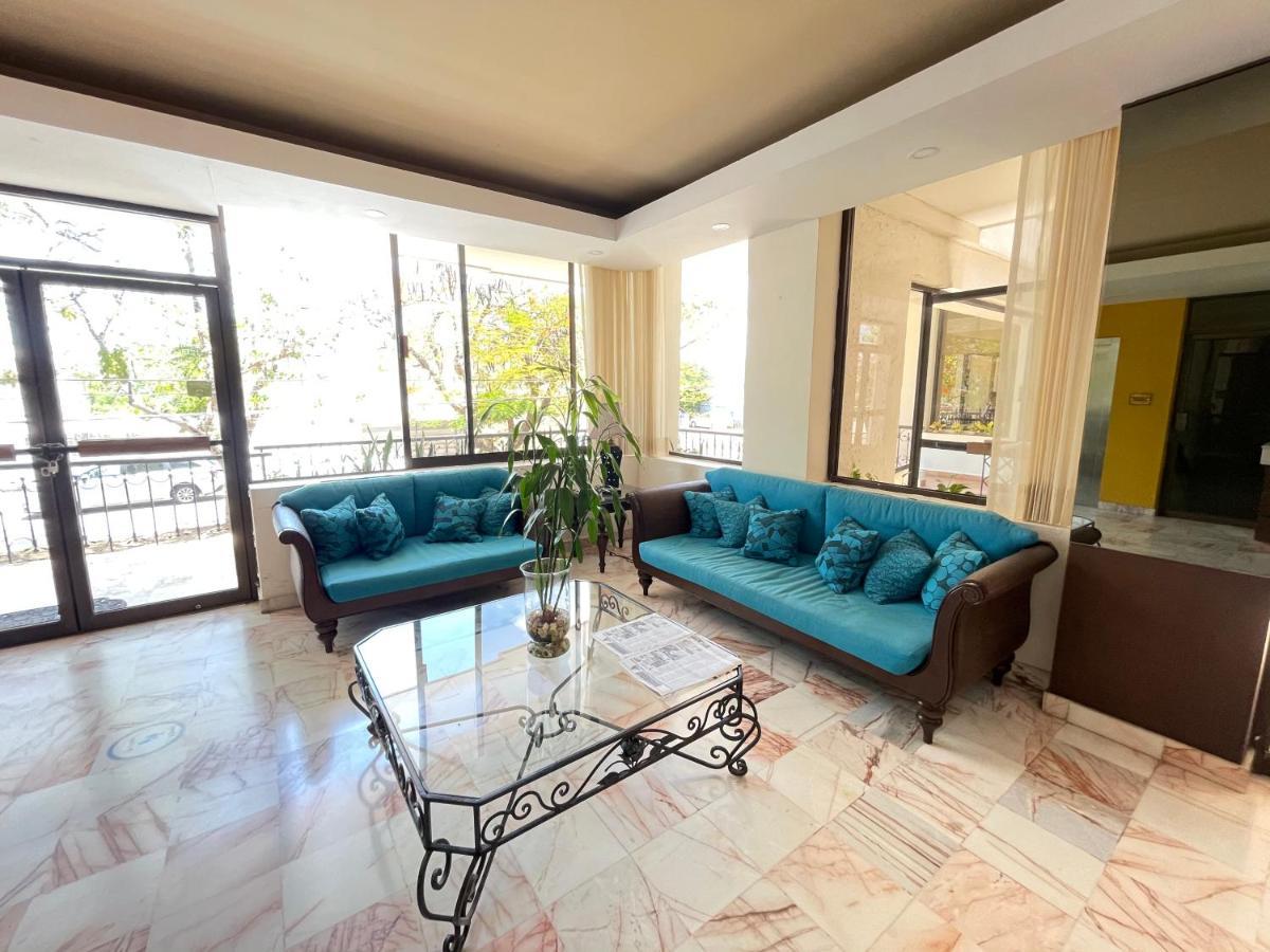 Hotel Del Paseo كامبيش المظهر الخارجي الصورة